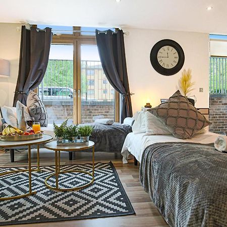 Campbell Park Apartment - City Centre - Free Parking, Balcony, Super-Fast Wifi And Smart Tv With Netflix By Yoko Property ميلتون كينيز المظهر الخارجي الصورة
