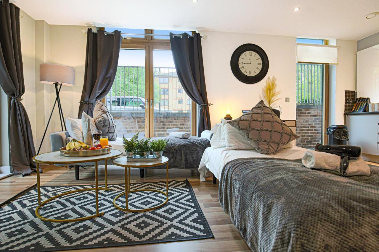 Campbell Park Apartment - City Centre - Free Parking, Balcony, Super-Fast Wifi And Smart Tv With Netflix By Yoko Property ميلتون كينيز المظهر الخارجي الصورة
